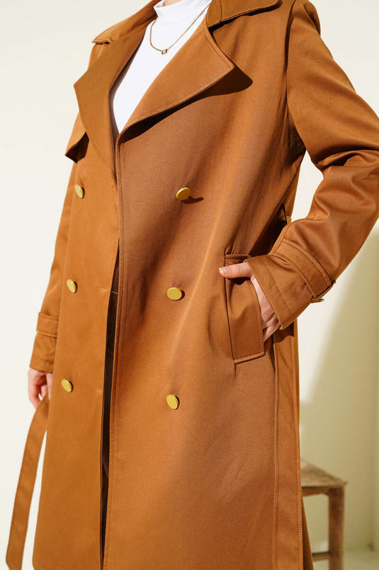 معطف ترنش مزدوج الصدر بكتف واحد وكتاف، لون بني