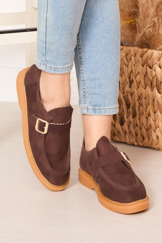 حذاء كاجوال بإبزيم واحد بني