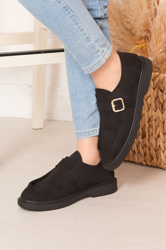 Chaussures décontractées noires à boucle unique