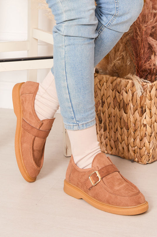 Scarpe casual con fibbia singola color cuoio