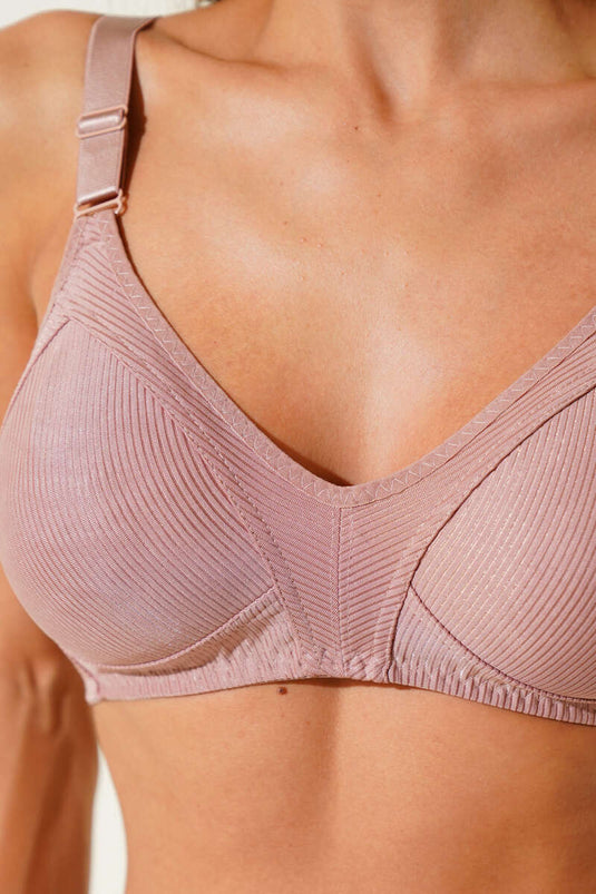 حمالة صدر صغيرة الحجم بنية اللون