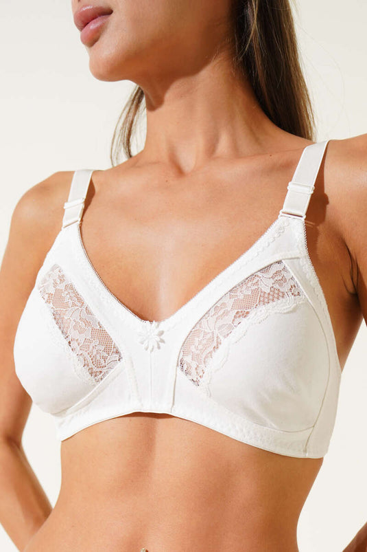 Gathering Combed Cotton Lace Bra Ecru