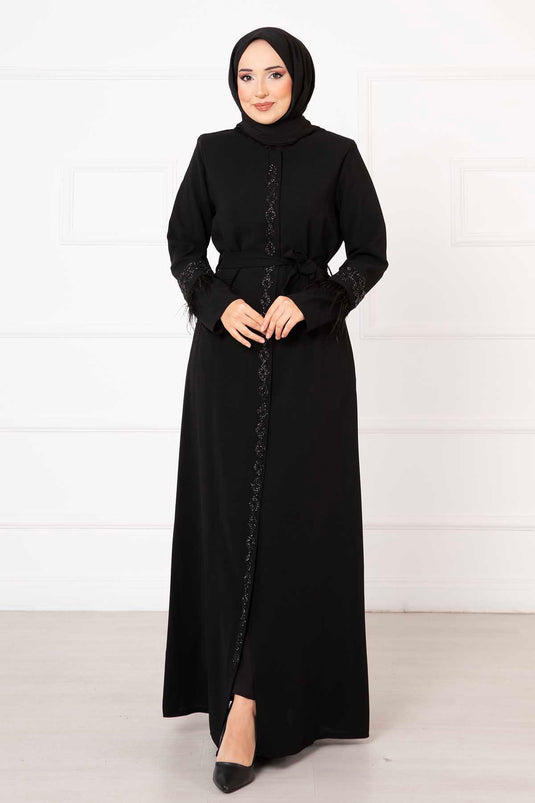 Abaya en pierre avec détails en plumes noires