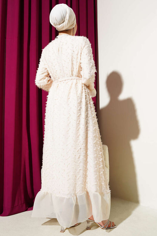 Tule gedetailleerde baard uitlopende jurk beige