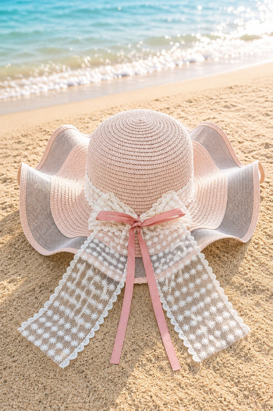 Straw Hat with Tulle Edging and Lace Ribbon in Powder Pink