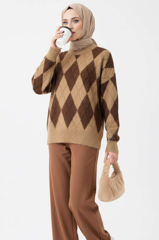 Triangle Diamond Patterned Knitwear Sweater Latte Coffee