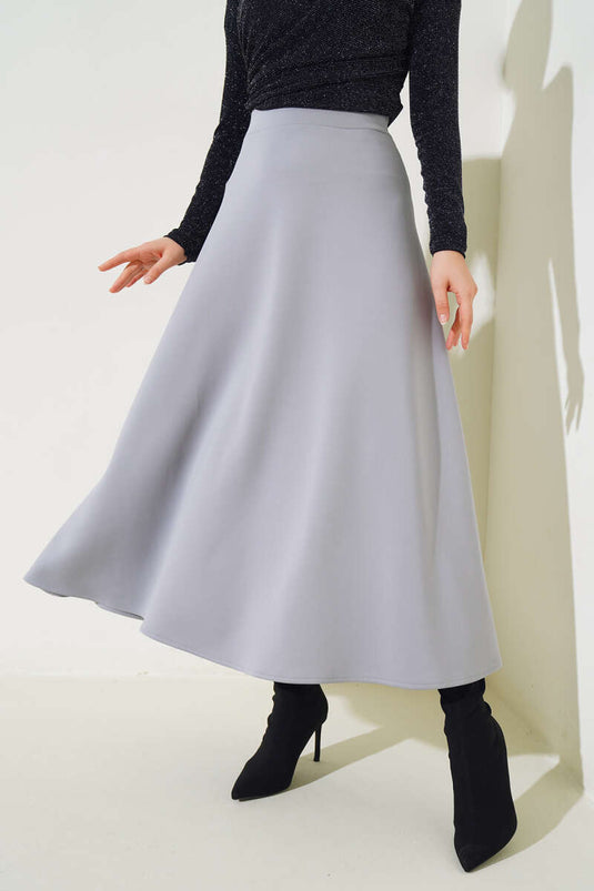 تنورة غوص طويلة رمادية