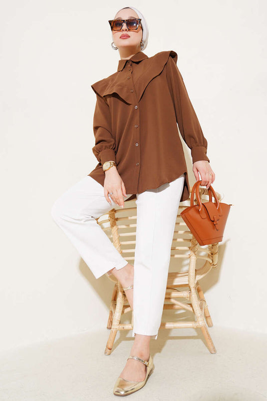 Bluse mit V-Detail in Tabakbraun