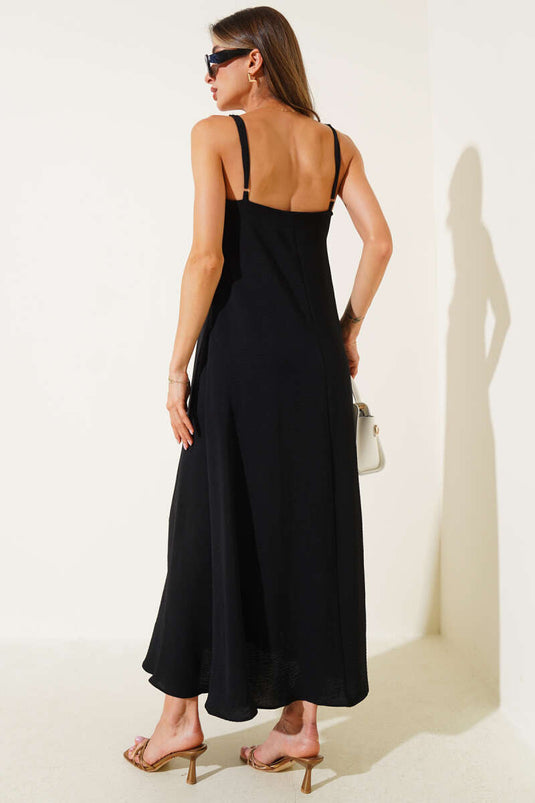 فستان أيروبين أسود بياقة على شكل حرف V