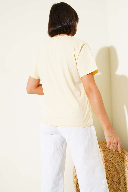V Yaka Basic T-shirt Sarı