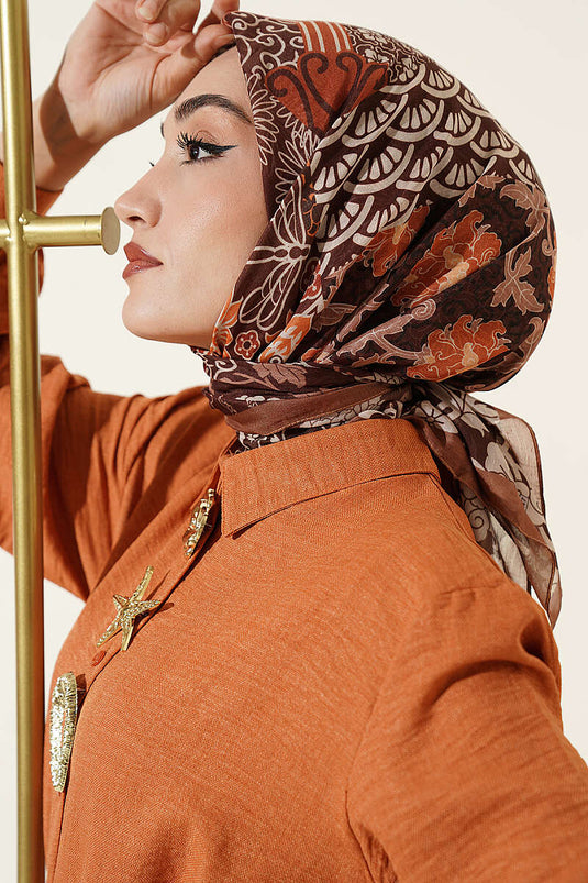 وشاح بنمط عرقي جمل