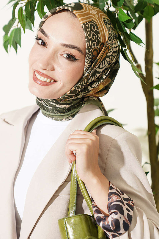 Green Ethnic Patterned Scarf