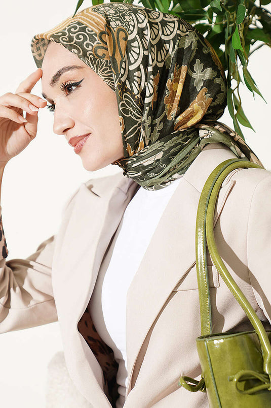 Green Ethnic Patterned Scarf