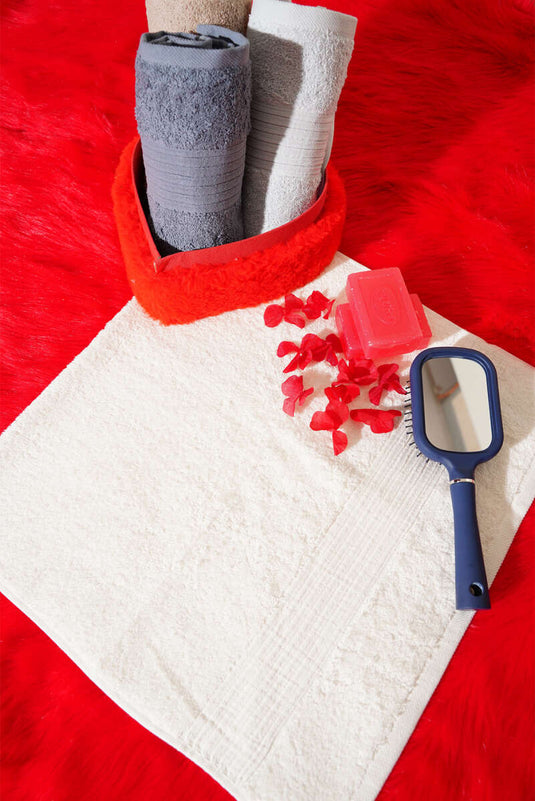 Serviette pour les mains Vina Écru