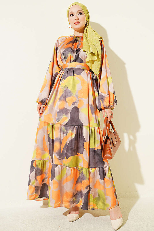 Orangenes Musterkleid Mit Kragen