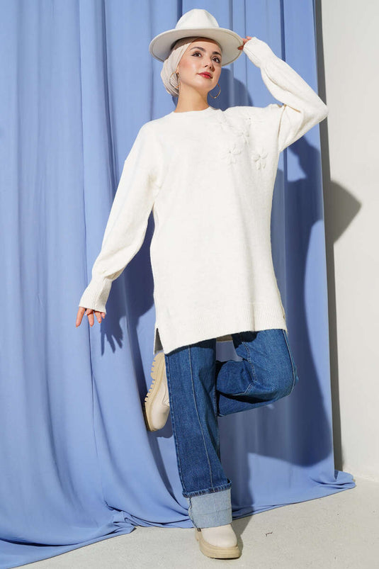 Soft Knit Tunic with Floral Collar and Ecru