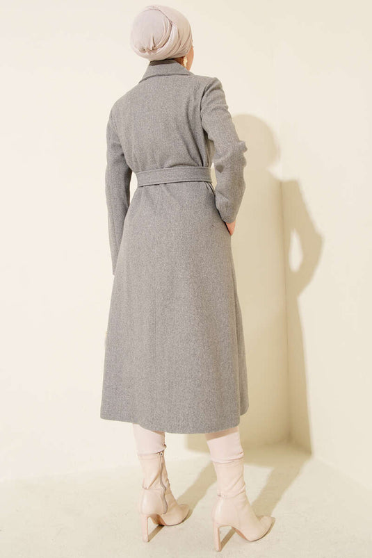 Gray Tweed Coat with Buttoned Collar and Belt