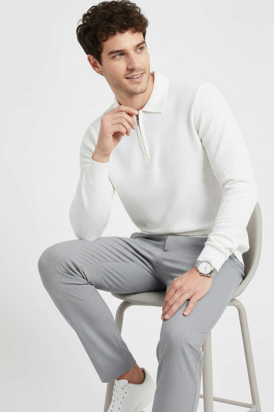 Gebreide herentrui met ritssluiting in de kraag, wit