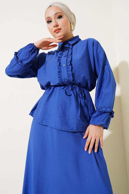 Tweedelig rokpak met ruches en details in Saxe