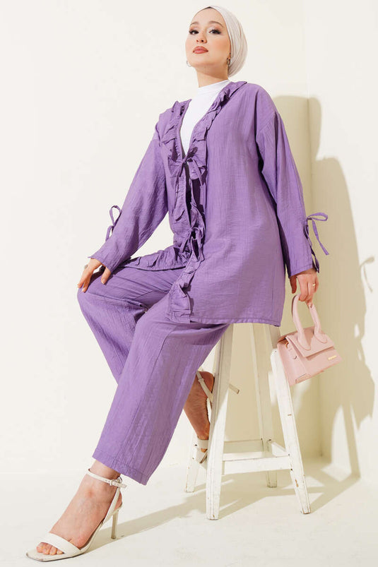 Zweiteiliger Anzug mit Rüschenkragendetail, Flieder