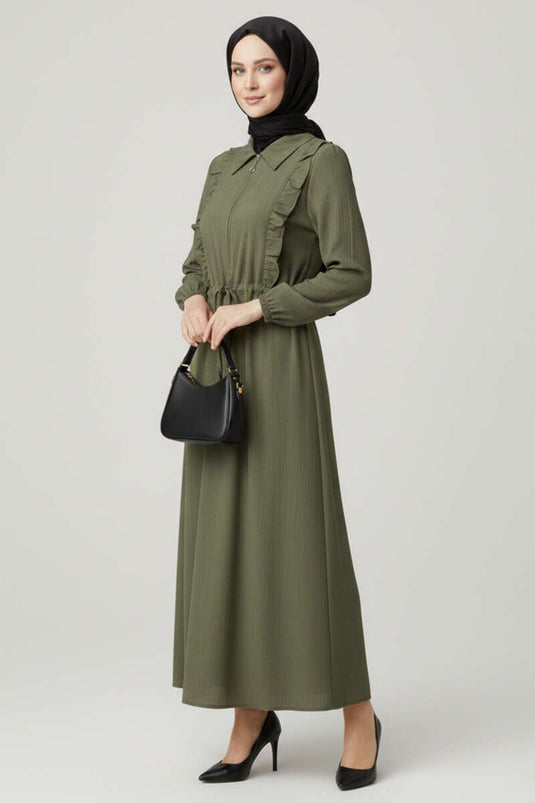 Robe à volants avec ceinture à passants kaki