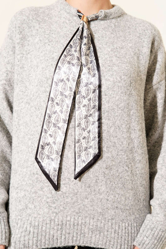 Yaka Fularlı Triko Kazak Gri