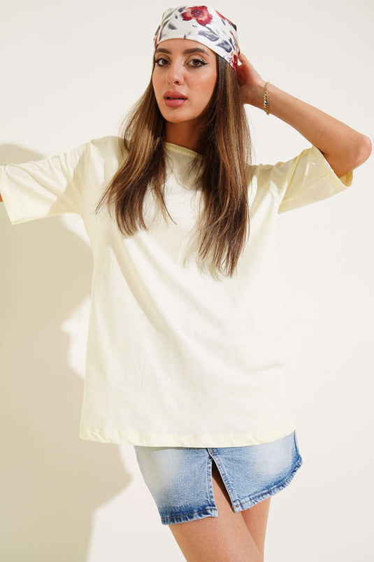 تي شيرت أساسي بياقة مضلعة، أصفر