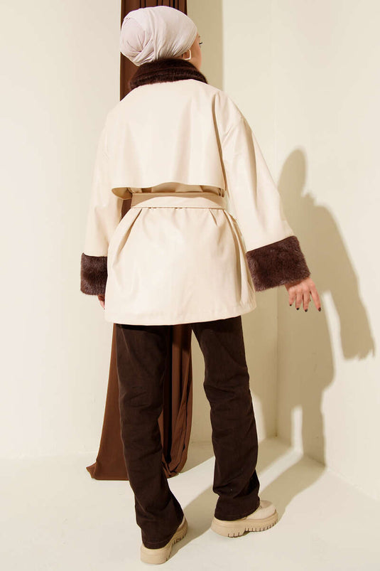 Yaka ve Bilek Kürklü Deri Ceket Bej