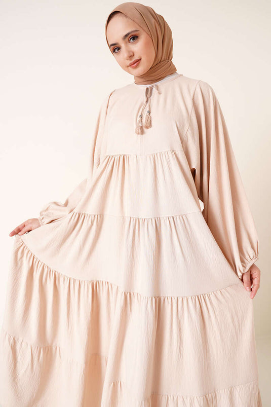 Robe modèle de sol avec col cordonné Beige