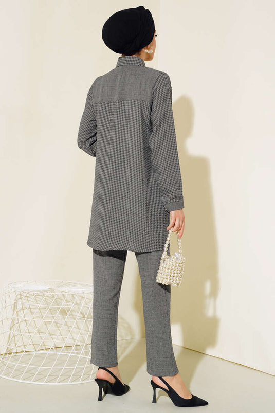 Two Piece Suit with Stoned Collar and Pearls Gray