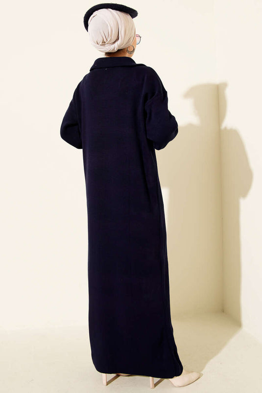 Robe en maille bleu marine avec col à demi-zip