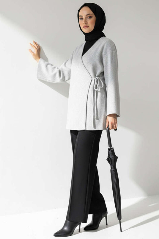 Veste en cachemire à nouer sur le côté grise