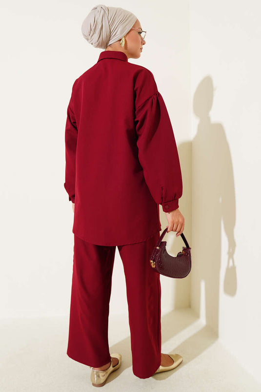 بدلة بورجوندي مزدوجة الصدر بأزرار وحبل جانبي