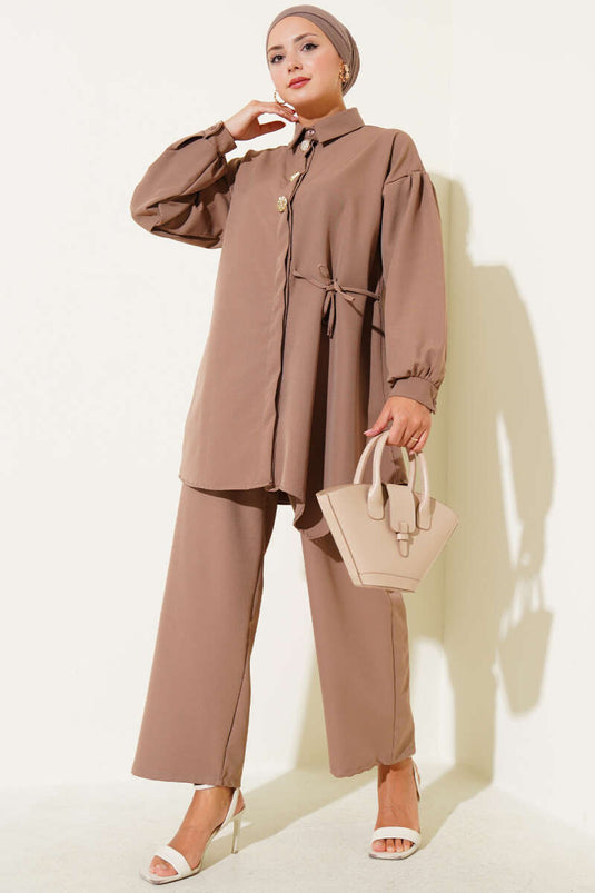 Ensemble latte boutonné à double boutonnage avec corde latérale