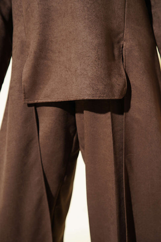 Brown Two-Piece Set With Side Detail