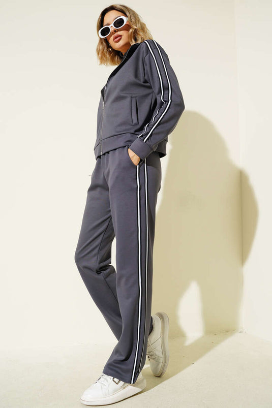 طقم من قطعتين مع شريط جانبي وسحاب، رمادي دخاني