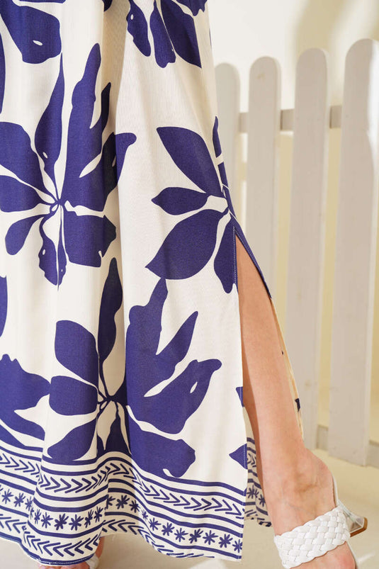 Gemustertes Kleid mit Seitenschlitz, marineblau