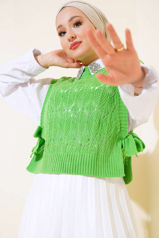 Pull en tricot avec dentelle latérale vert