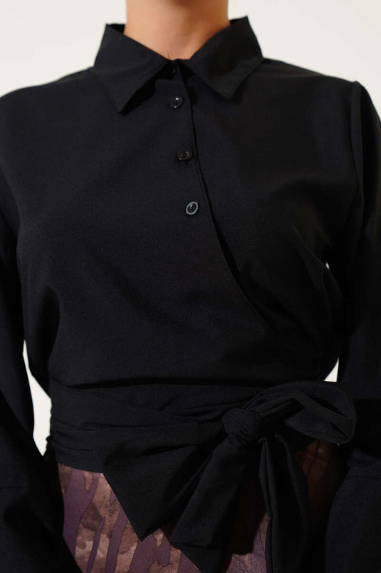 Chemise courte noire à nouer sur le côté