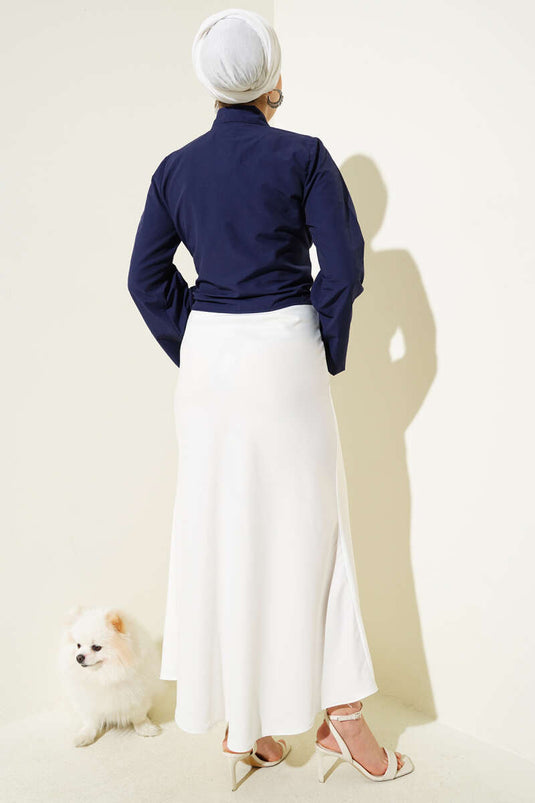 Chemise courte à boutons croisés et à nouer sur le côté, bleu marine