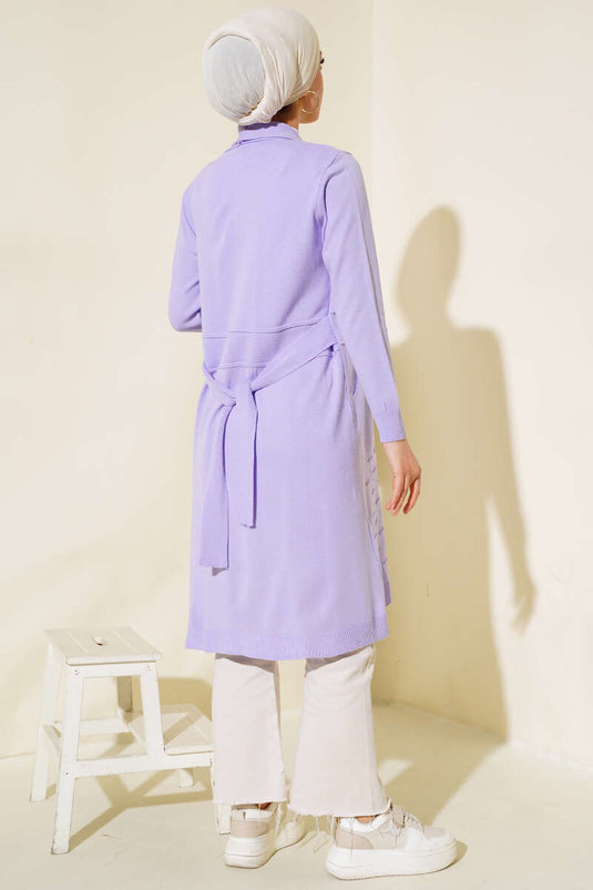 Gilet lilas à lacets et coutures latérales