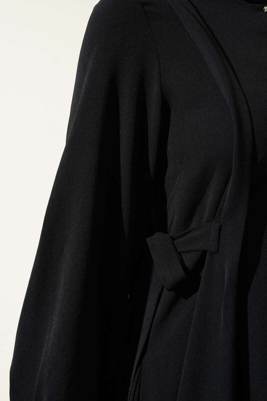 Robe boutonnée à nouer sur le côté noire