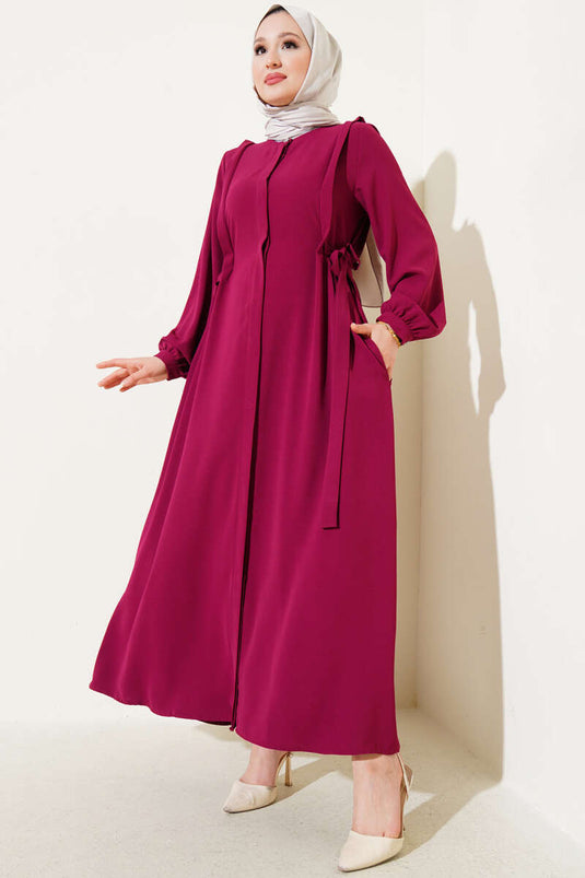 Kleid mit seitlicher Schnürung und Knöpfen in Kirsche