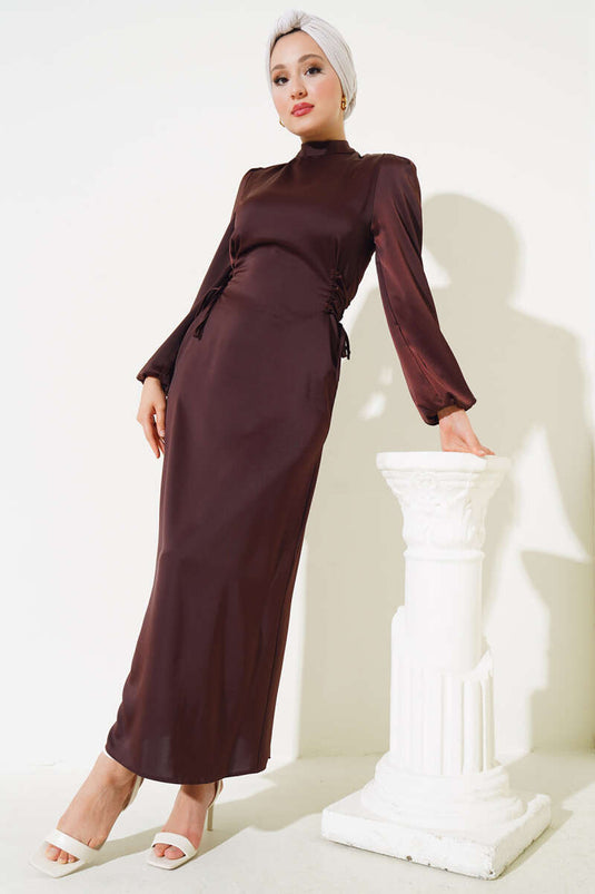 Yanları İp Detaylı Saten Elbise Acı Kahve