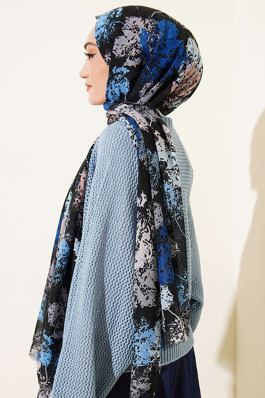 Foulard de la série Aya motif feuille bleu saphir