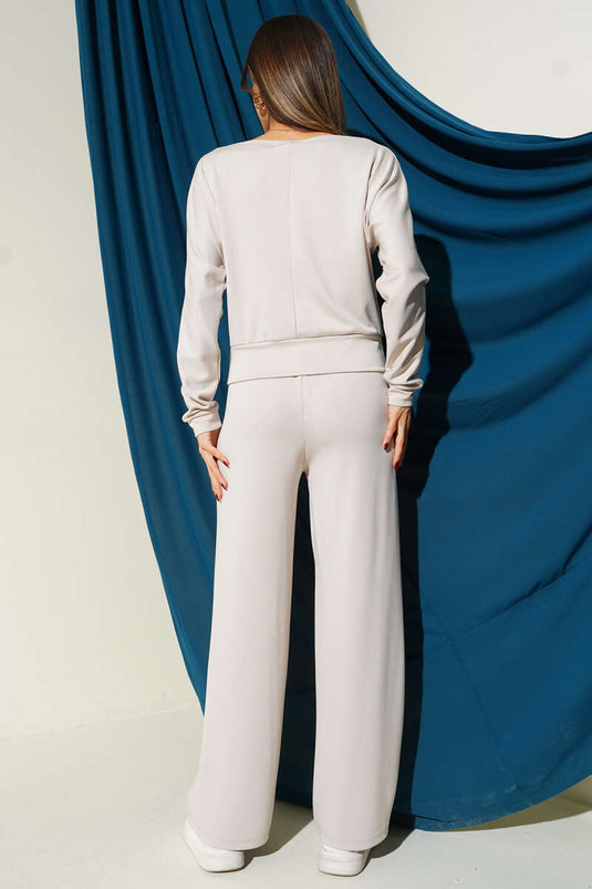 Ensemble Deux Pièces Beige Avec Blouse Et Manches Batwing