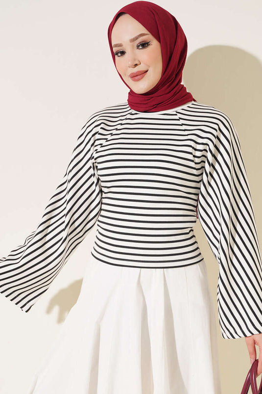 Blusa A Rayas De Manga Murciélago Negra