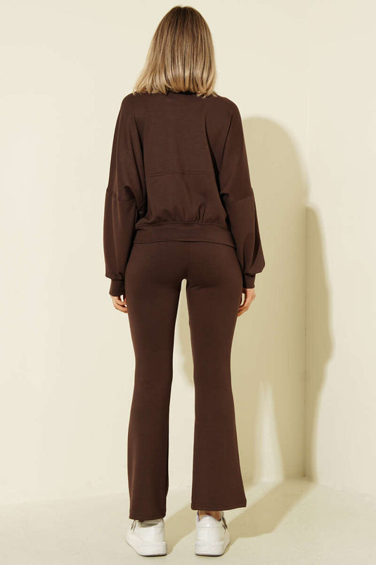 Two-Piece Set with Batwing Sleeve Cardigan and Loysha, Brown