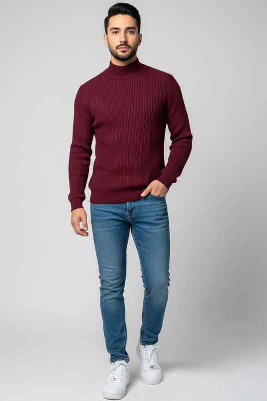 كنزة رجالية محبوكة بنصف ياقة عالية، لون عنابي