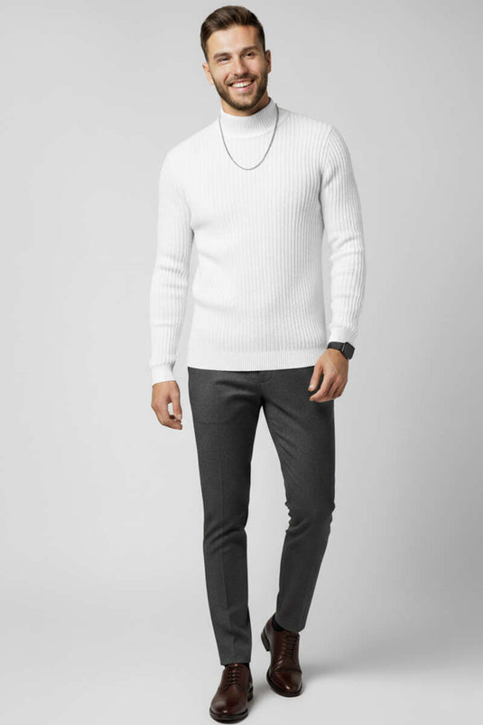 كنزة رجالية محبوكة بنصف ياقة عالية، لون بيج فاتح